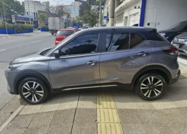 imgi_2_nissan-kicks-1-6-16v-flexstart-exclusive-xtronic-wmimagem09020521639 - Copia