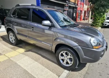 imgi_3_hyundai-tucson-2-0-mpfi-gls-16v-143cv-2wd-flex-4p-automatico-wmimagem19423004625
