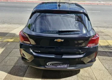 imgi_5_chevrolet-onix-1-0-flex-plus-lt-manual-wmimagem09015862385