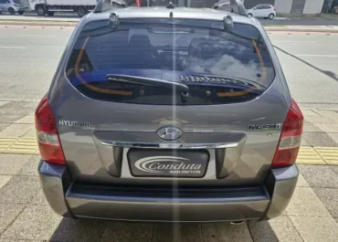 imgi_6_hyundai-tucson-2-0-mpfi-gls-16v-143cv-2wd-flex-4p-automatico-wmimagem19423067275