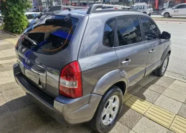 imgi_8_hyundai-tucson-2-0-mpfi-gls-16v-143cv-2wd-flex-4p-automatico-wmimagem19423098340